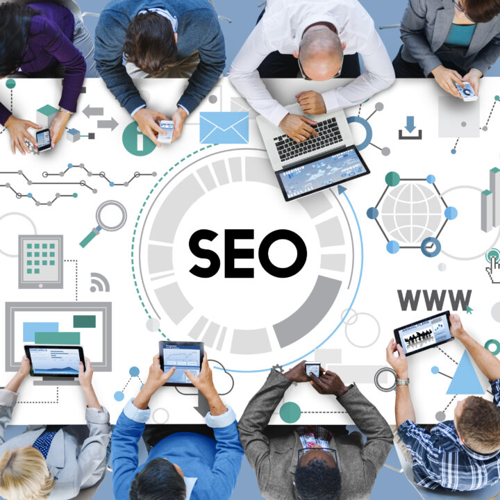 Warum ohne Traffic eine Unternehmenswebsite nichts wert ist! 2 searching engine optimizing seo browsing concept